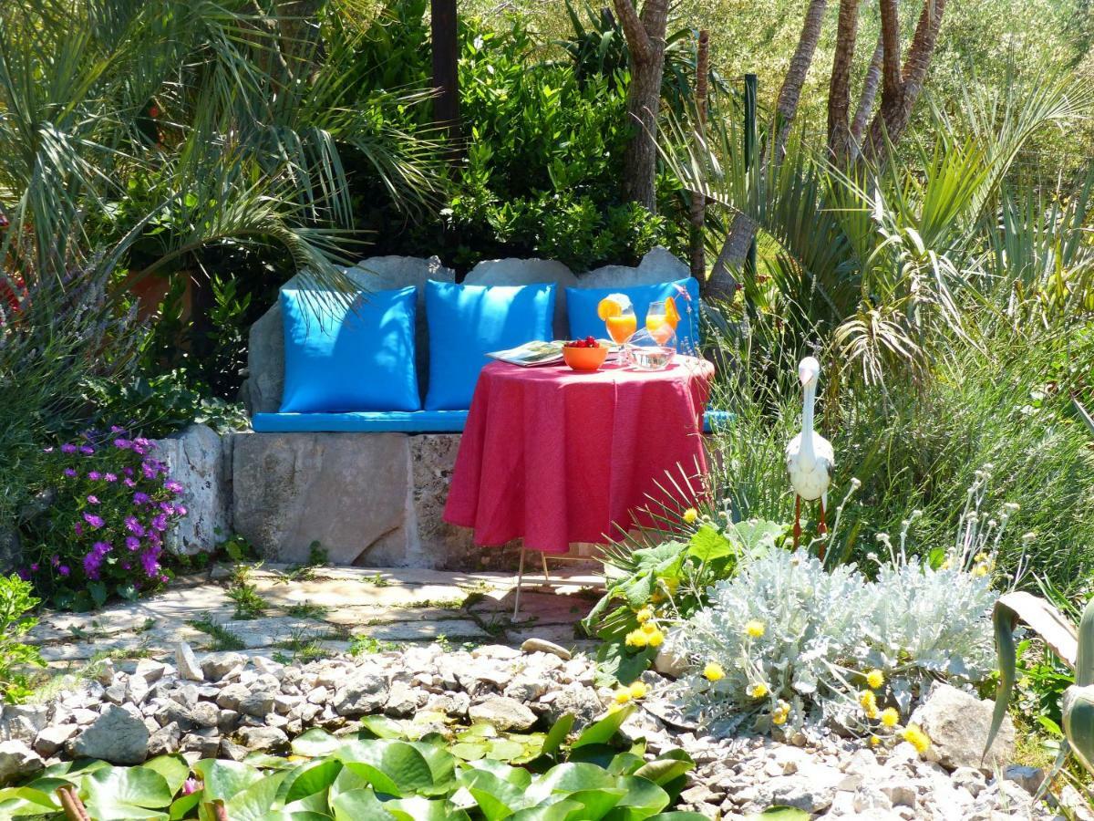 Villa Tropica, Total Privacy, Tropical Garden And Private Pool Kaštela Exteriér fotografie